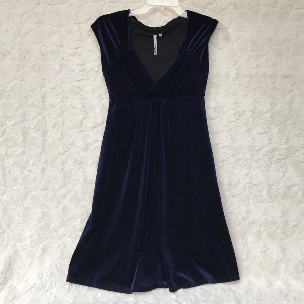 EUC Michael Stars Midnight Blue Velvet Dress Sz0